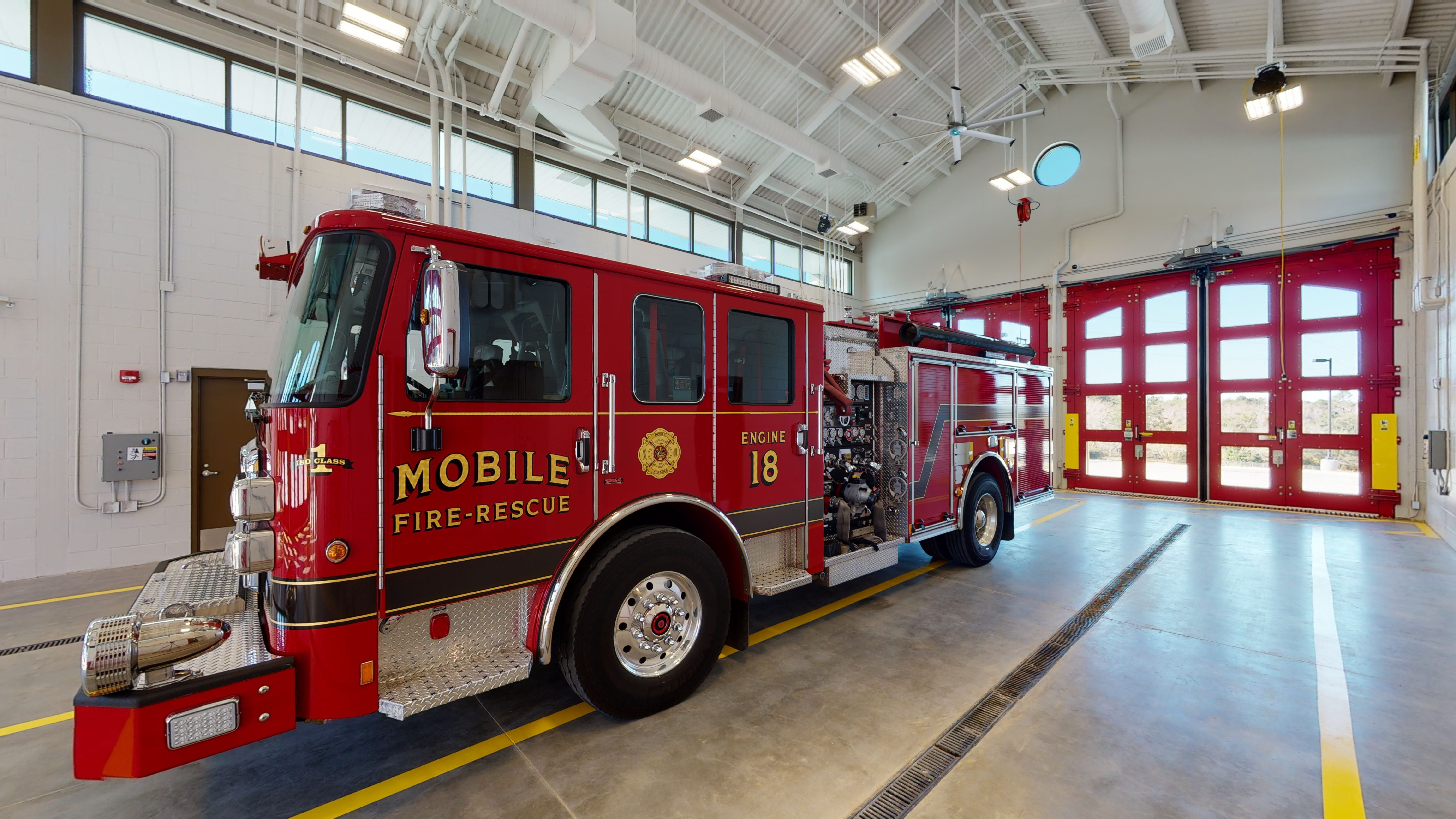 Mobile-Fire-Rescue-Engine-18-06182021_140707