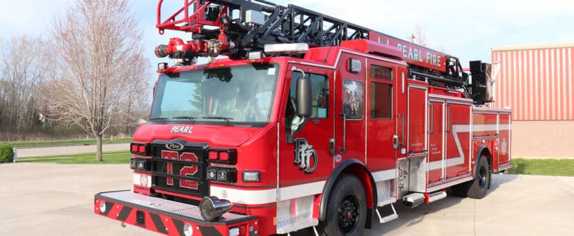 Pierce Velocity PUC 75′ Aerial to Pearl Fire Department